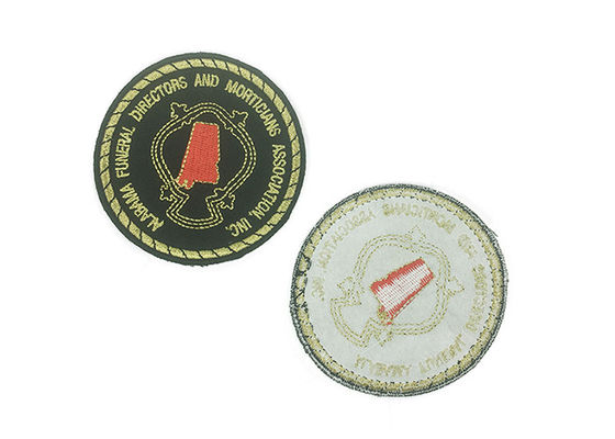 China Stoff Gewebe aus Baumwolle, Satin, Filz, Samt, Mesh, Polyester- oder Metallfaden. fournisseur