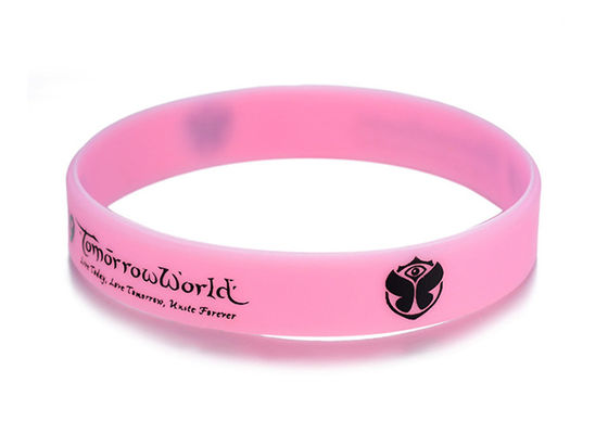 OEM Glow in the dark gedruckt eigenes Design-Logo Silikon-Armband Armband Gummi fournisseur