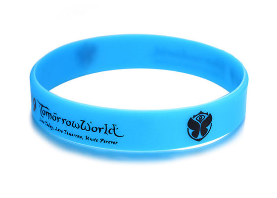 OEM Glow in the dark gedruckt eigenes Design-Logo Silikon-Armband Armband Gummi fournisseur