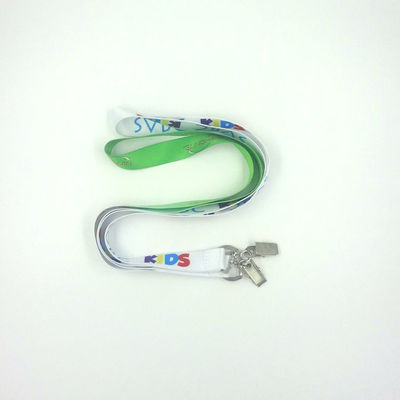 Werbefarben Sublimierte Schnürsenkel Weiß Polyester Schnürsenkel Schrägfarbe fournisseur