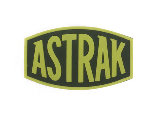 Markenmarken weiche PVC-Pflaster individuell angepasste Form für Kleidung Hut Rucksack fournisseur