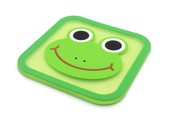 Recycelte Bierbecher Weiches PVC Unterwäsche Nicht giftig 10x10cm Mit Logo Custom fournisseur