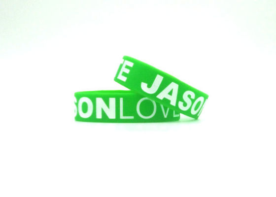 Logo gefüllte Silikonsportarmbänder, weiße / braune Silikon-Gummibänder fournisseur