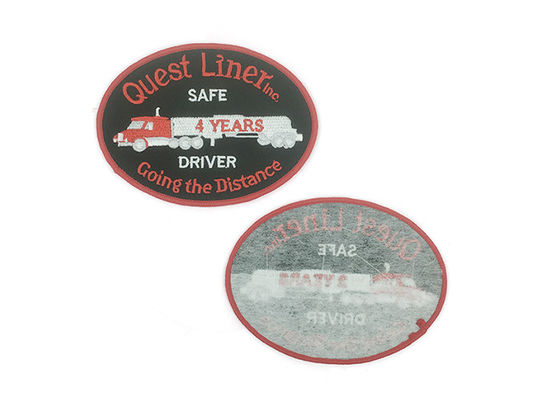 Stoff Gewebe aus Baumwolle, Satin, Filz, Samt, Mesh, Polyester- oder Metallfaden. fournisseur