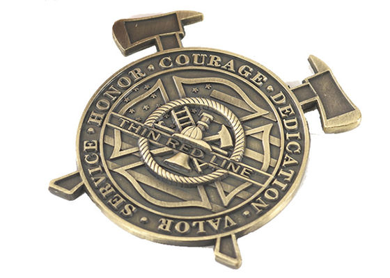 Goldene Broschen Weiches Emaille Plattiert Lapel Badge Pins Für Werbegeschenk fournisseur