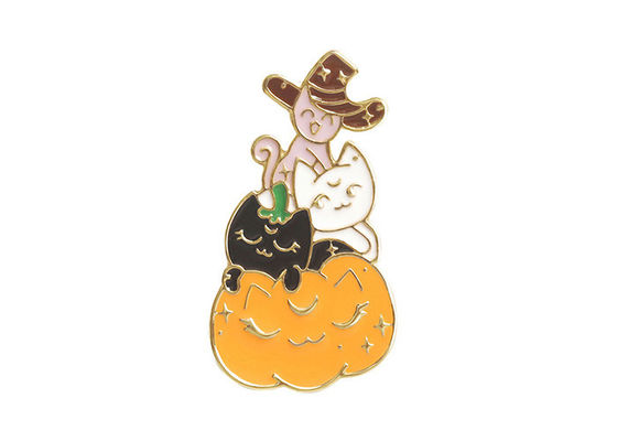 Butterful Clutch eigene Lapel Pins, Anime Kürbis Halloween Emaille Badge Metall Icon fournisseur