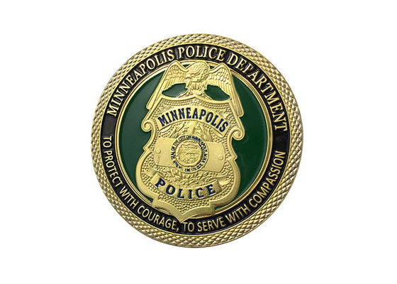 Rundes Emaille Lapel Pins Metall Initial Badge Männer Kleidung Broschen fournisseur